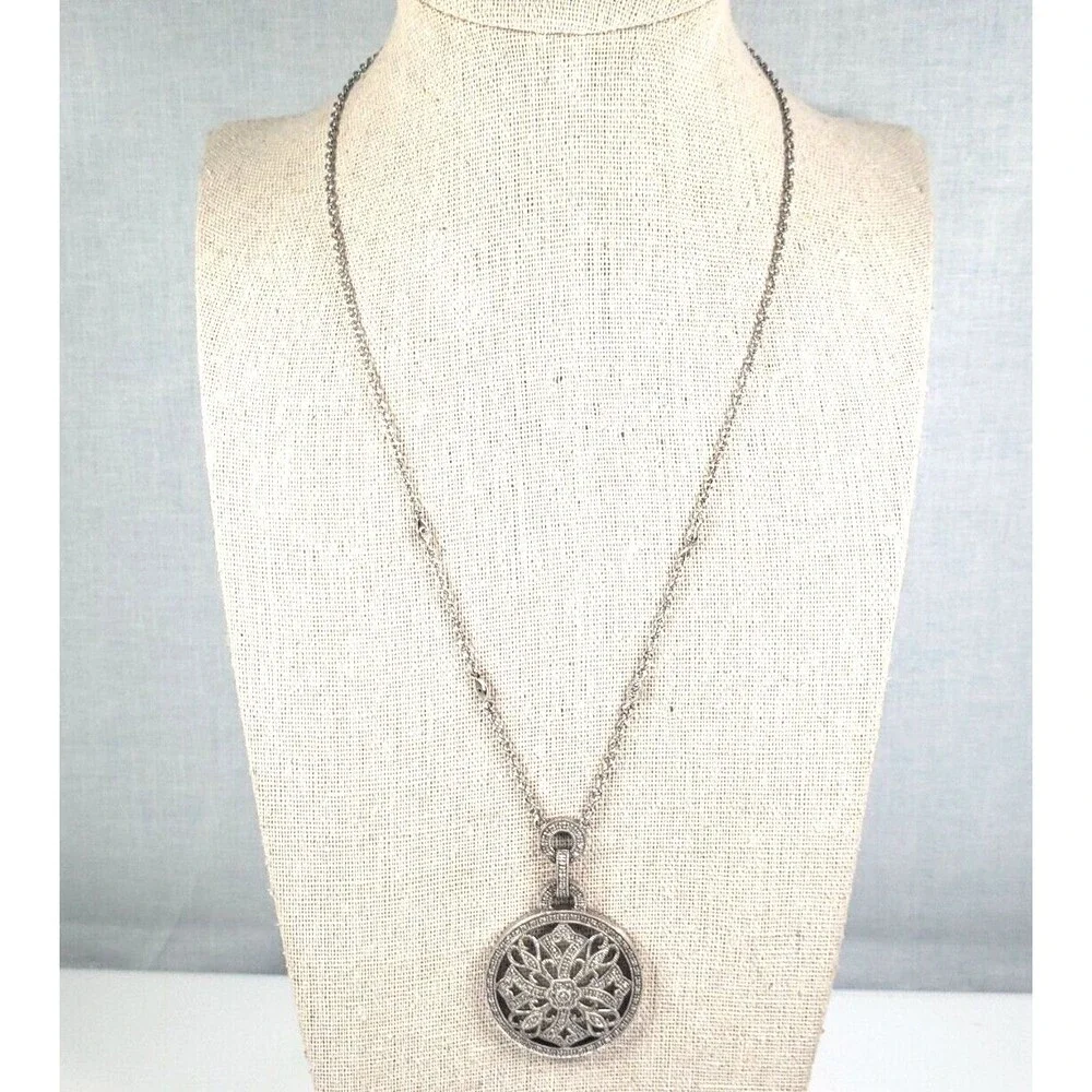 Vintage 925 Sterling Silver w Diamond Circle Cross Hearts Pendant Chain Necklace - Picture 7 of 16